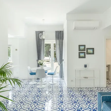 Casa Levante Luxury شقة